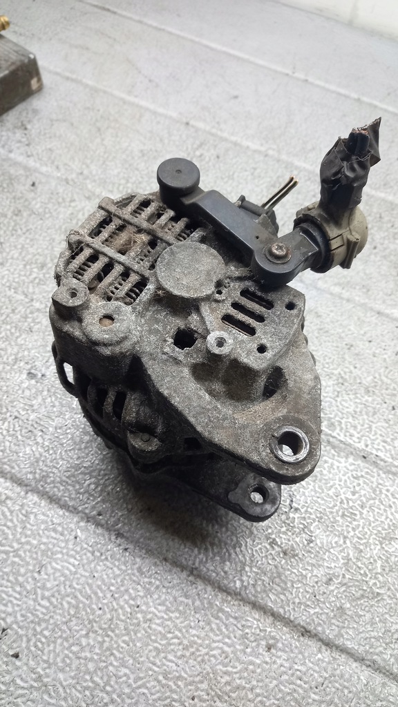 фото №3, Генератор mazda 626 92r