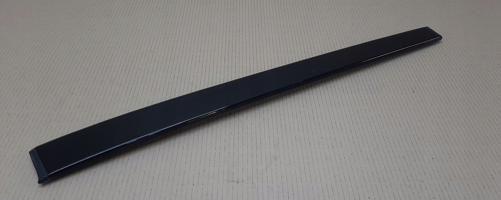 фото №1, Молдинг крыша левая land range rover velar l560