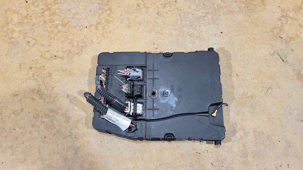 фото №3, Модуль bsi renault megane scenic ii 2 03- 8200525386