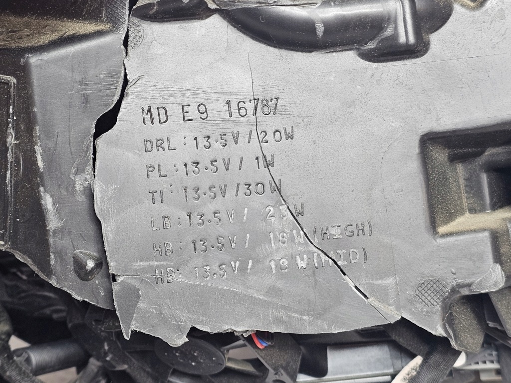 Volvo xc40 17- фара передня ліва mid led частини 32291213 америка Недорого