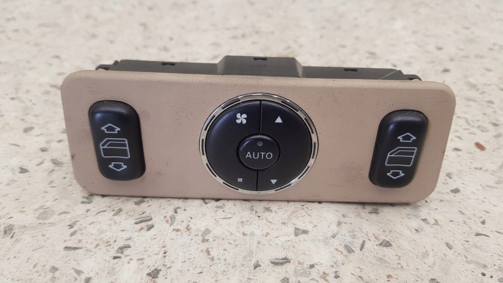 фото №1, Панель управление обдув mercedes w163 lift