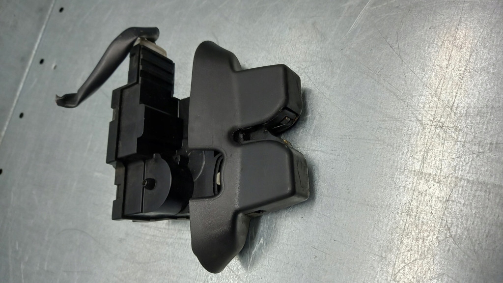 фото №3, Замок кришки renault laguna 8200000897