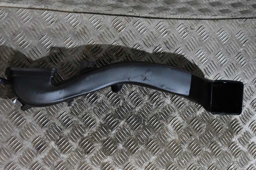 фото №1, Канал воздуха mercedes w167 1