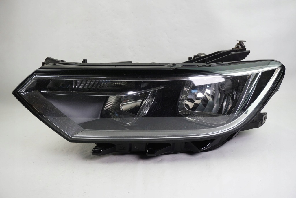 фото №1, Лампа передняя левая vw passat b8 3g1941005c