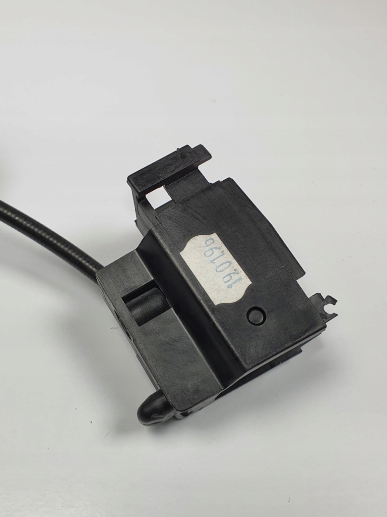 Замок бардачка трос mercedes w140 в Украине