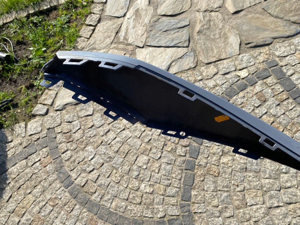 фото №14, Audi q4 e-tron 89a молдинг накладка бампера перед 89a807663a оригинал