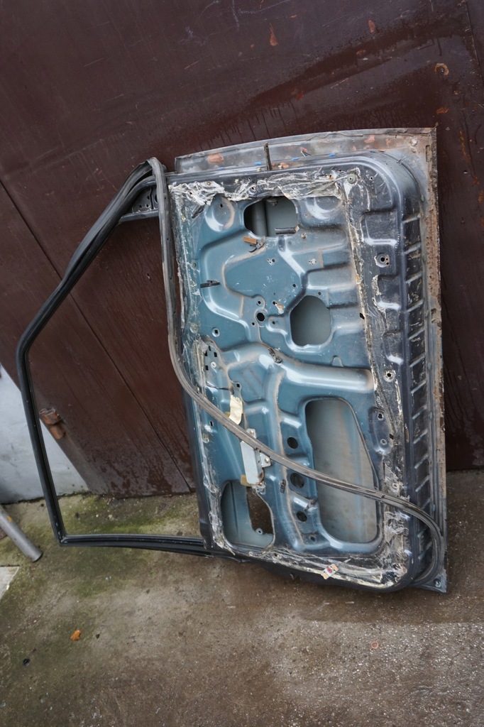 фото №7, Suzuki vitara i дверь левый перед левая передние 3d 88-97r