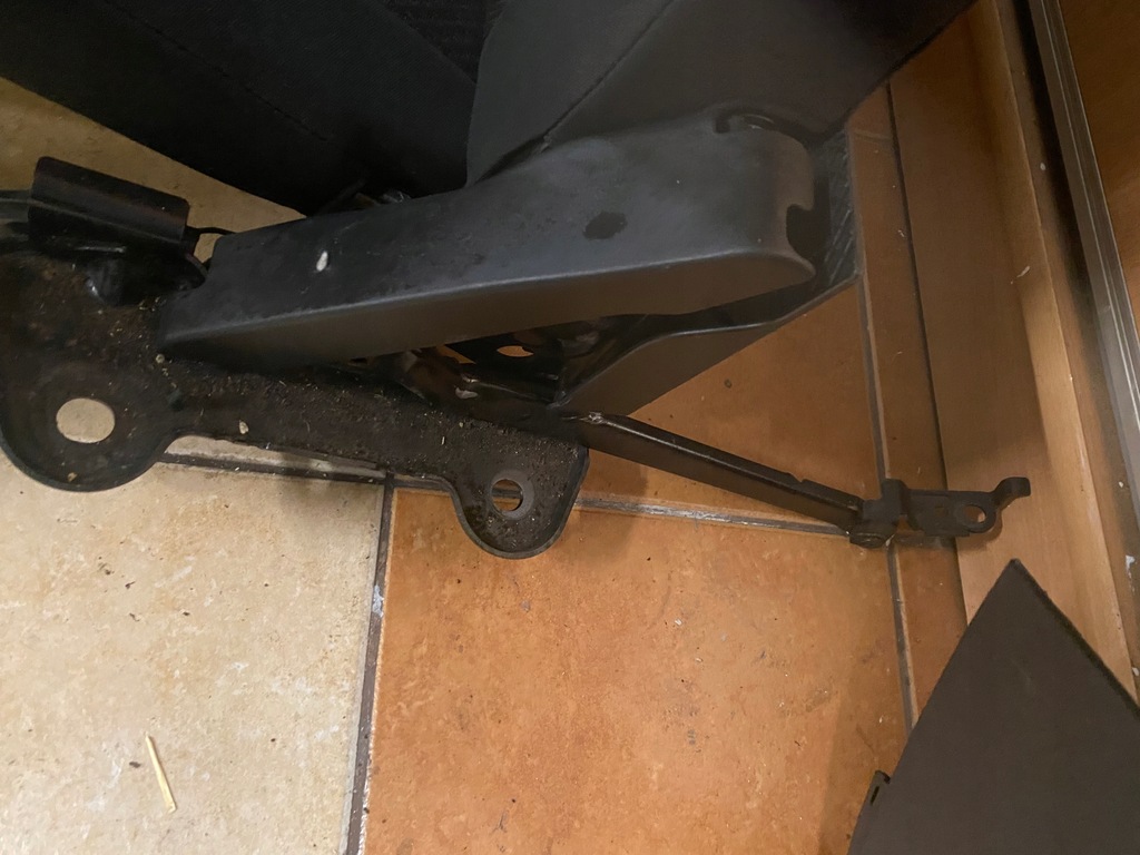 фото №5, Сиденья задние citroen c4 grand picasso