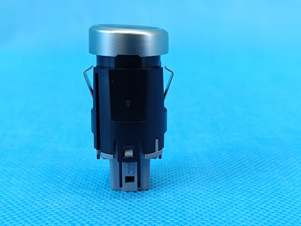 фото №4, Vw arteon liftback 2,0 tdi 147kw 2022 r кнопка запуск стоп 3g1959839a