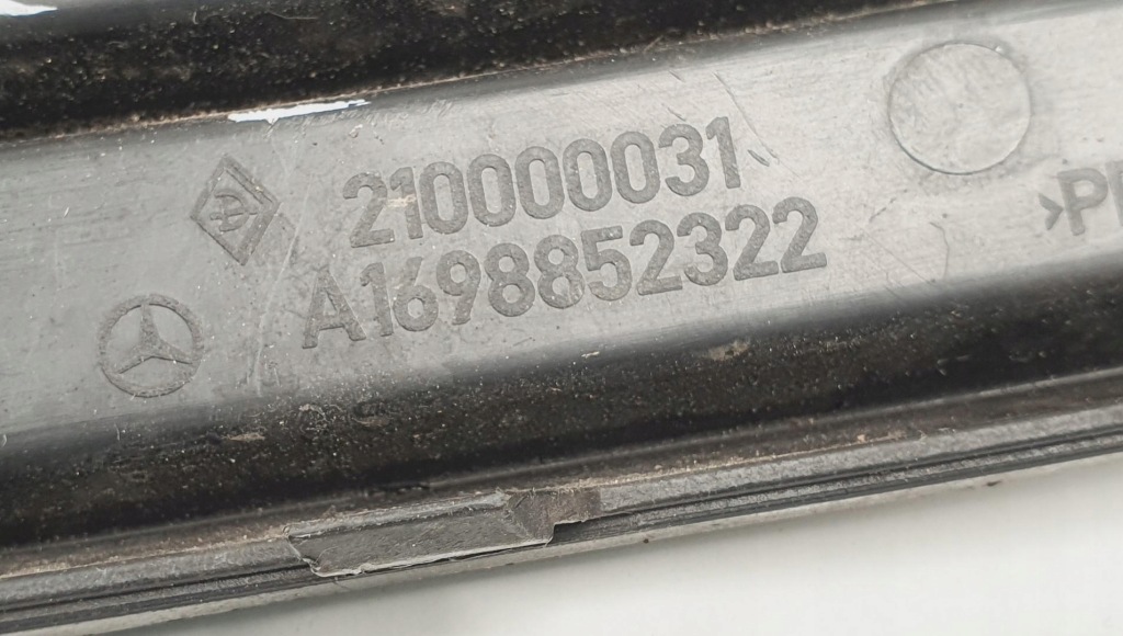 фото №3, Заглушка бампера лівий перед mercedes w169