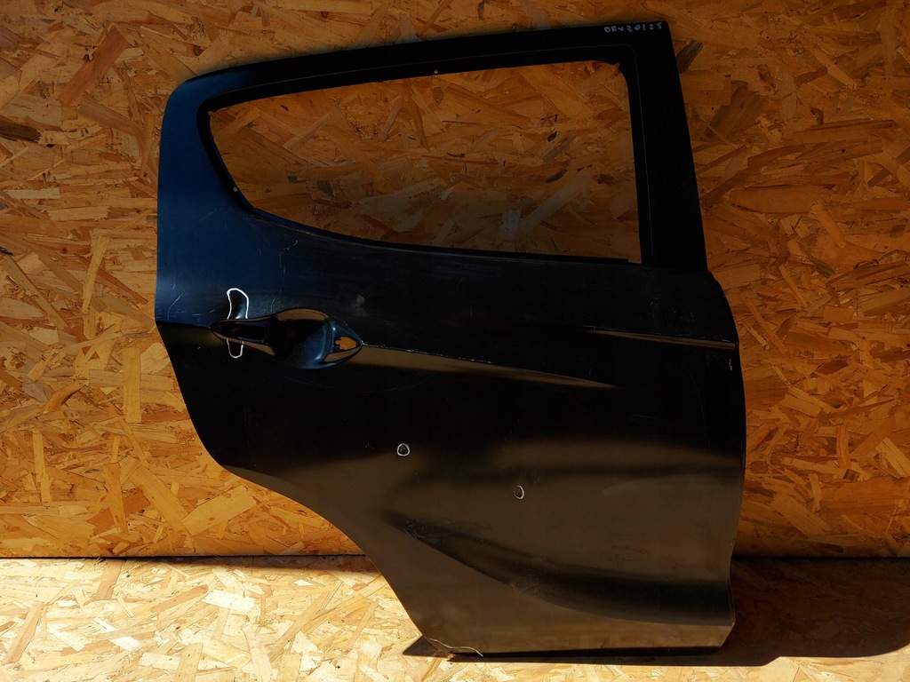 фото №1, Дверь правое задние opel karl задняя nowe задние оригинальные 42563938