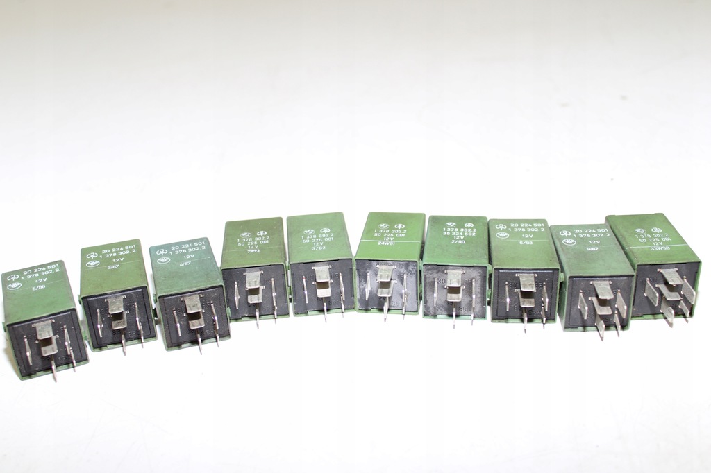 фото №4, Bmw 7 e32 e34 e36 реле модуль 1378302