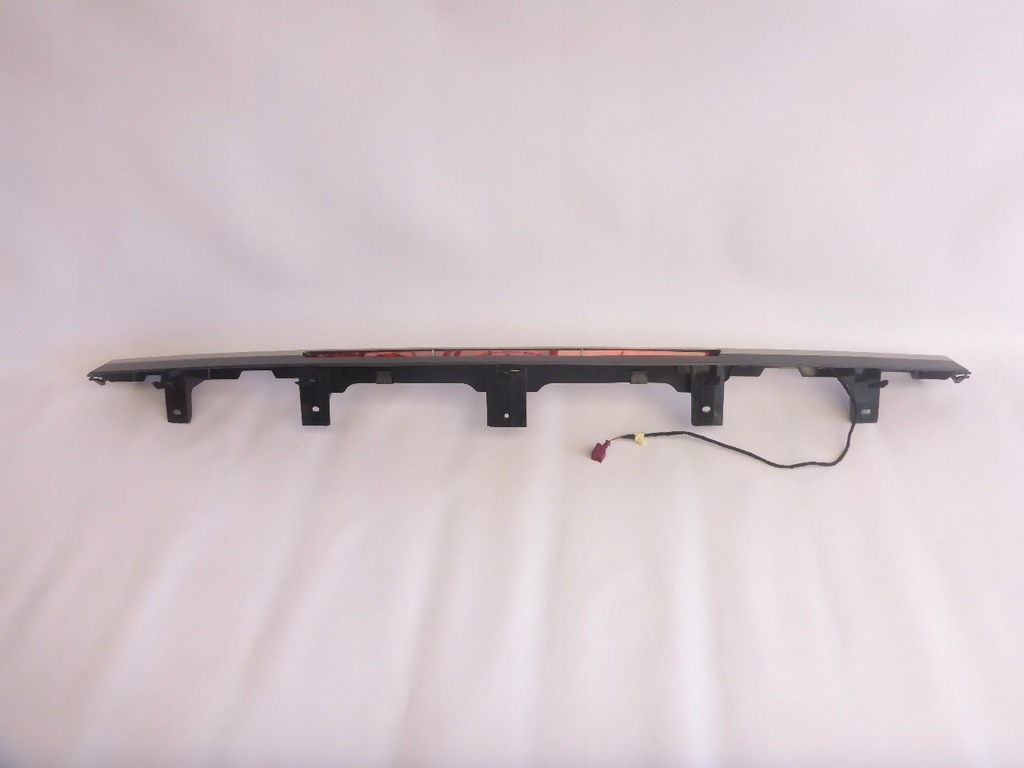 фото №1, Свет стоп молдинг полка mercedes c-klasa w204