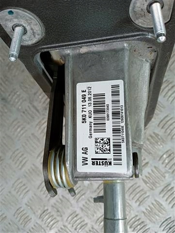 фото №9, Octavia ii yeti 2.0 tdi выборщик передач 5k0711049e