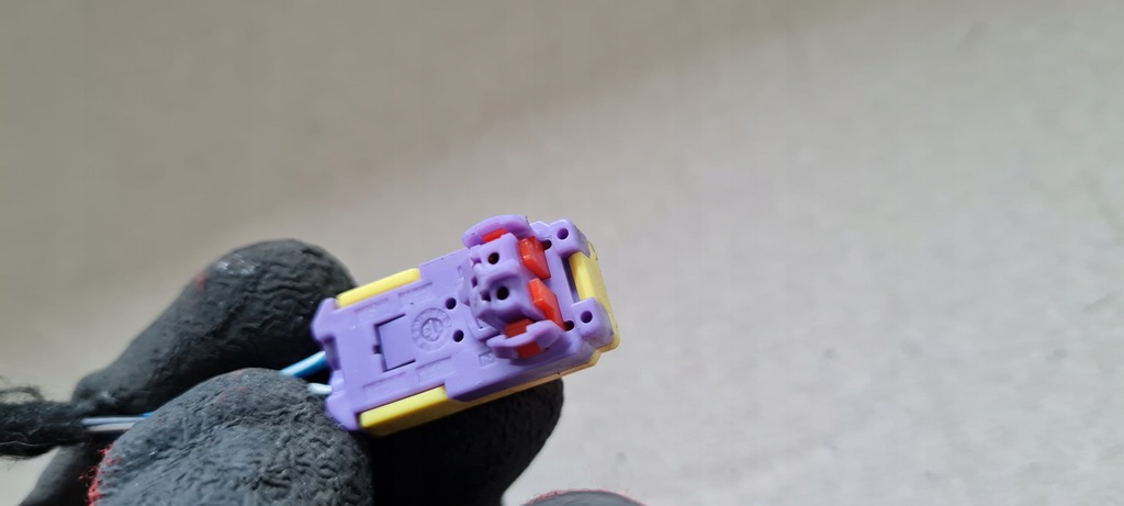 фото №9, S4 b8 lift a4 штекер колодка подушка безопасности 8t0972571 q5 a5 a6 c7