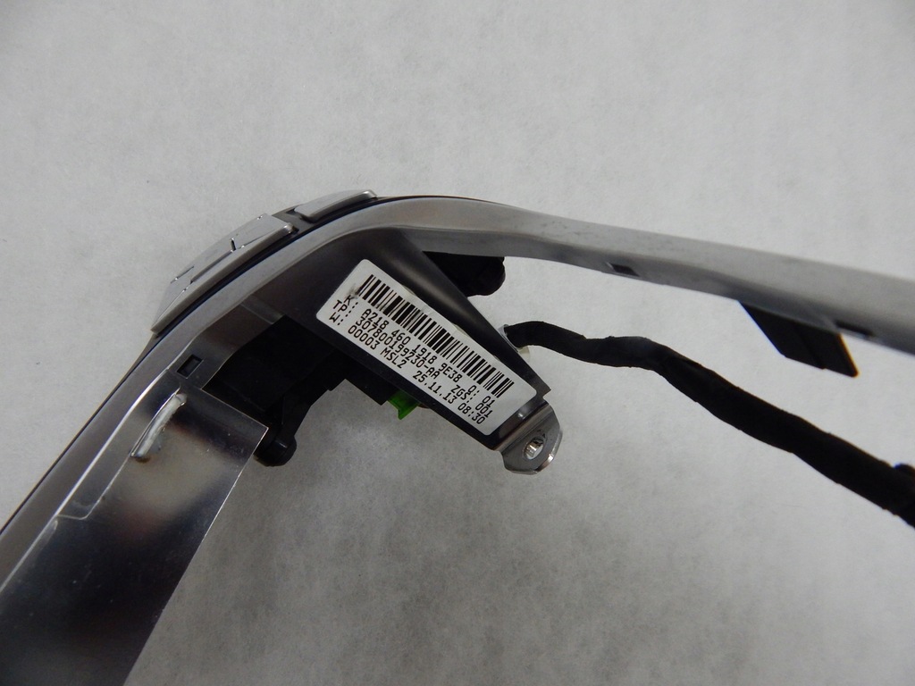 фото №9, Mercedes w176 w246 w218- кнопки рамка кермо