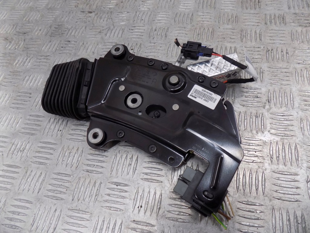 фото №1, Citroen ds7 crossback 2017- привід доводчик кришки задня правий 1839192x03