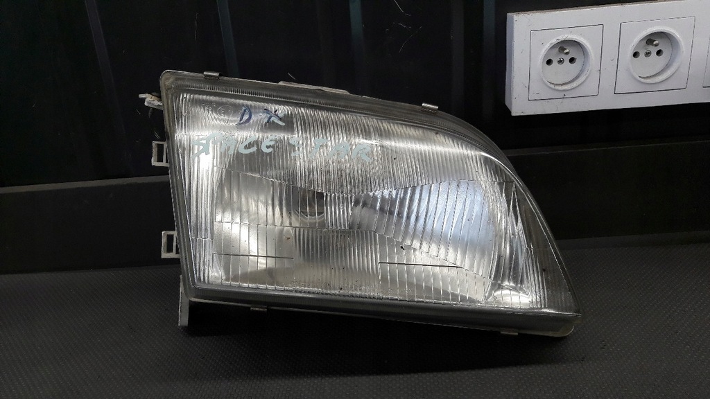 фото №1, Фара правий mitsubishi space star hella