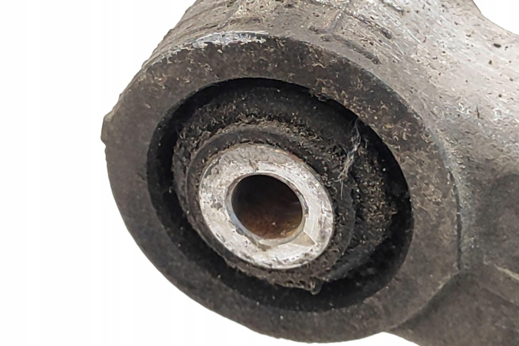 Рычаг задний правый lancia thesis 841_ 51742362 2.4l дизель 129kw 2005 Недорого