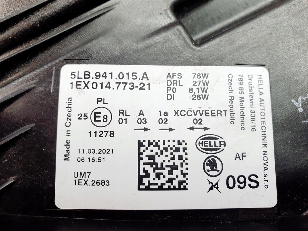 фото №14, Skoda enyaq 5lb 20r+ левая лампа перед full led eu