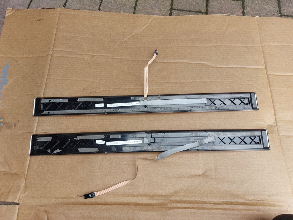 фото №8, Накладки пороговые подсвечиваемые continental gt 19r