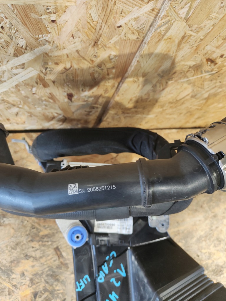 фото №8, Citroen c5 aircross 2025 1.2 hybrid інтеркулер kompletny демонтаж