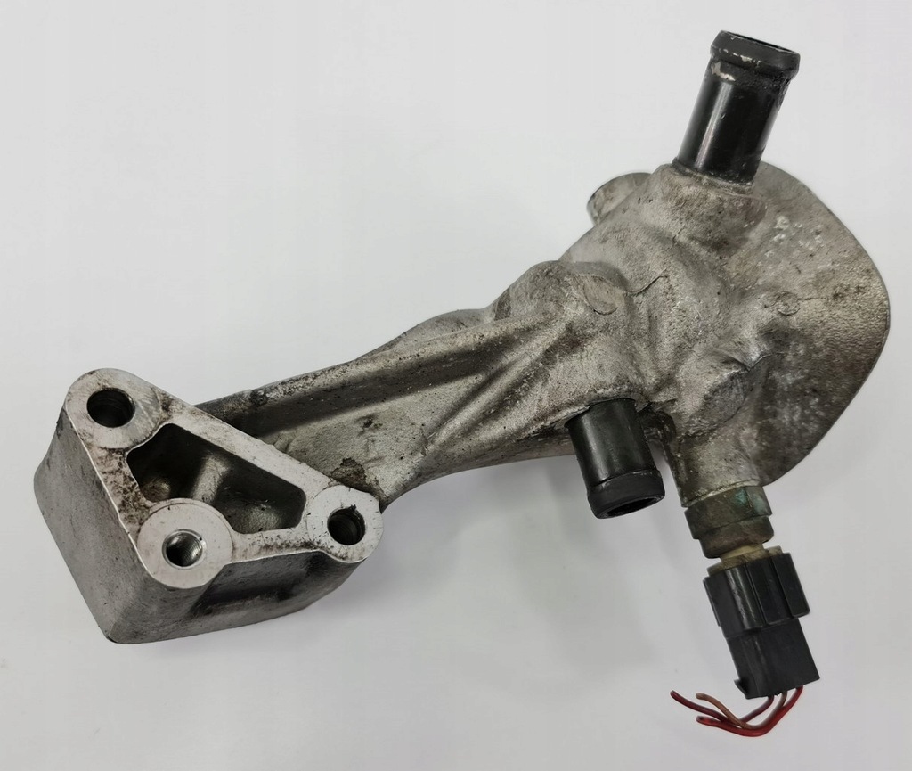 фото №1, Корпус термостата hyundai terracan 2.9 crdi