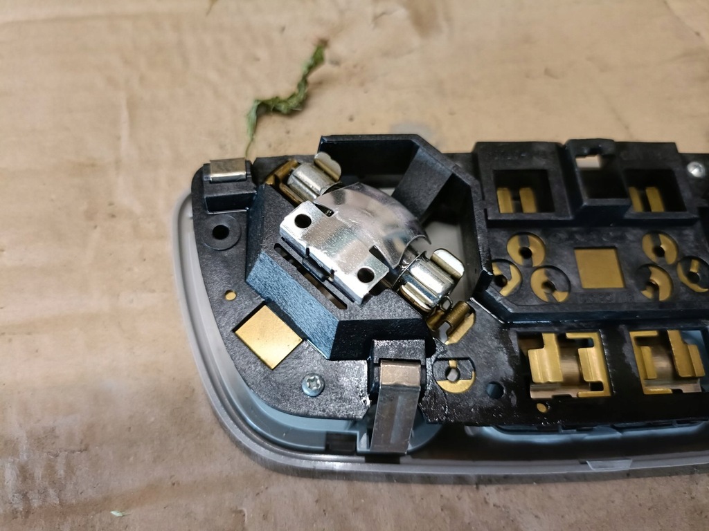 фото №5, Лампа освещение кабины volvo 9178936