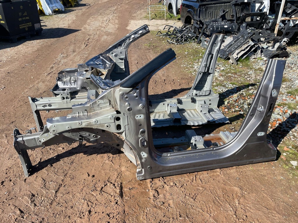 фото №3, Лонжерон четверть перед renault captur ii состояние b.dobry