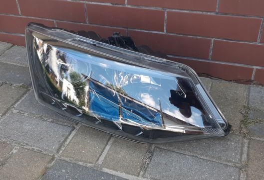 фото №1, Skoda fabia iii 6v1 лінза лампа права перед