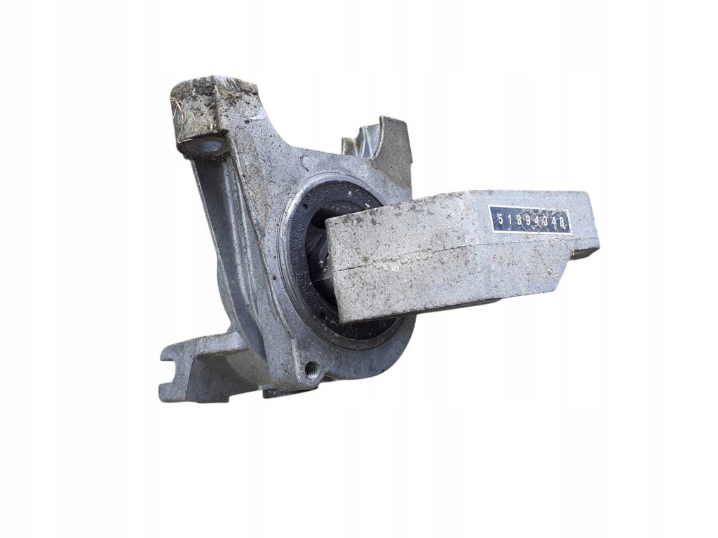 фото №1, Кронштейн двигуна alfa romeo giulietta 51894348