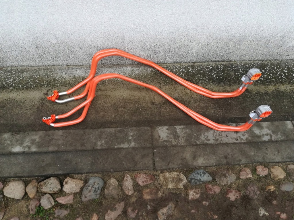 фото №1, Tesla 3 lift y шланг зарядки питания оригинал