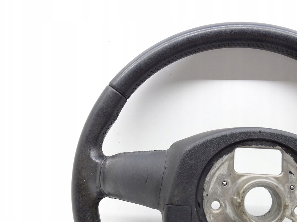 фото №9, Воздуховод кожа audi a3 8p lift cabrio 8r0419091a