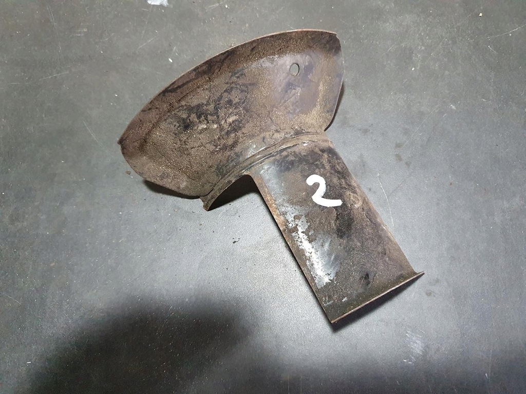 фото №1, Fiat 126 600 старый typ лист корпус генератора ремень оригинал акция