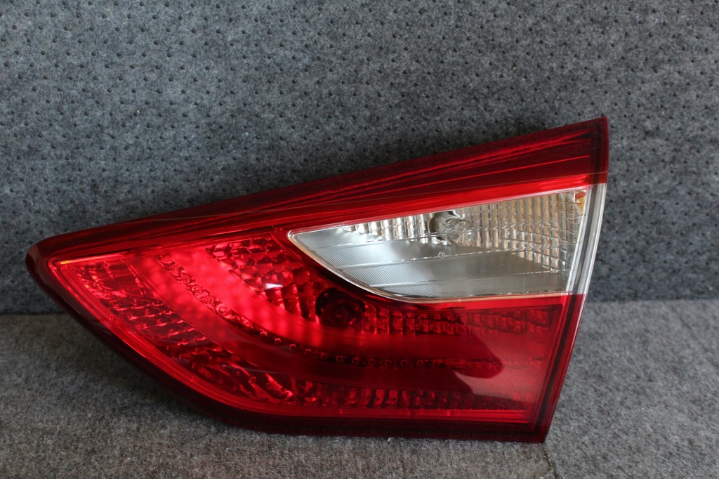 фото №1, Лампа правий задня hyundai i 30 ii hb 2014-2016 r lift europa