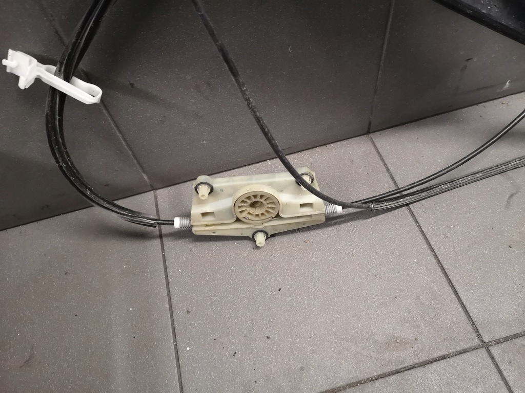 фото №8, Механізм скло правий перед audi a6 c6 4f0837462c