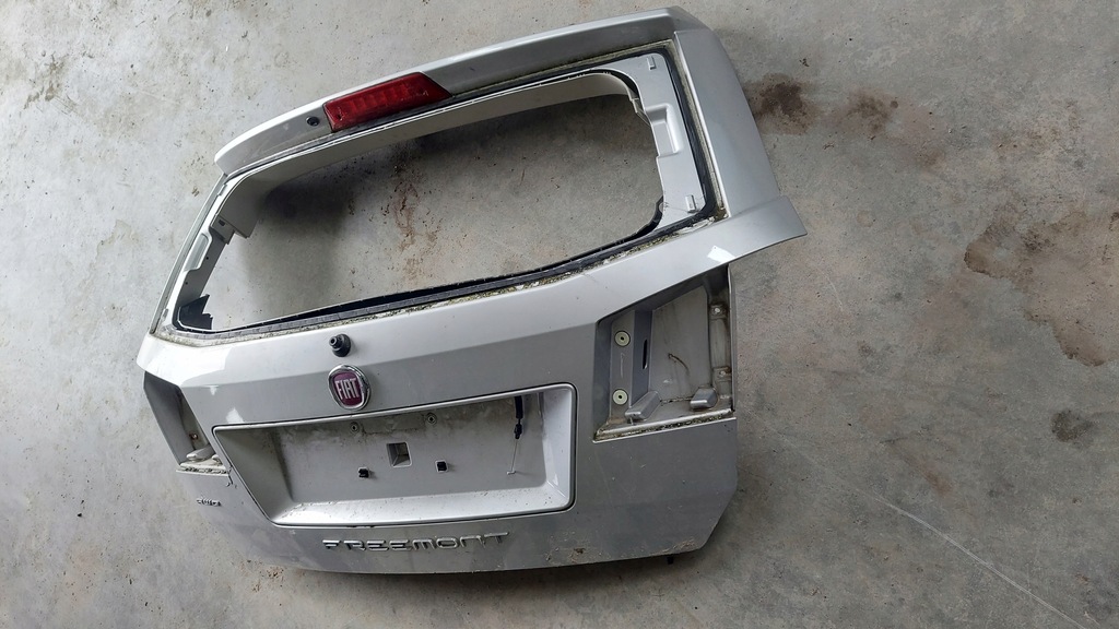 фото №1, Journey freemont 11-20r крышка багажника задняя без оснащения