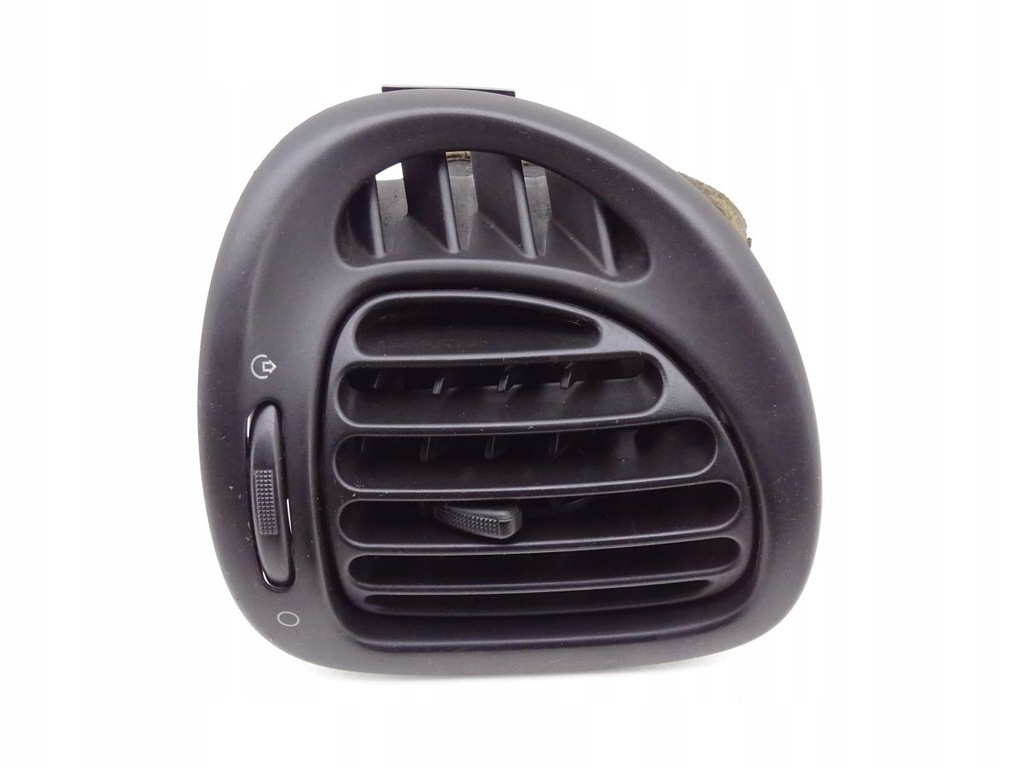 фото №1, Citroen xsara picasso lift решётка обдув правая