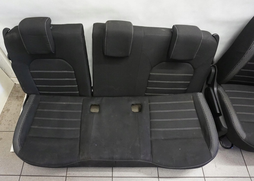 фото №7, Сиденья заднее сиденье обшивки dacia duster ii