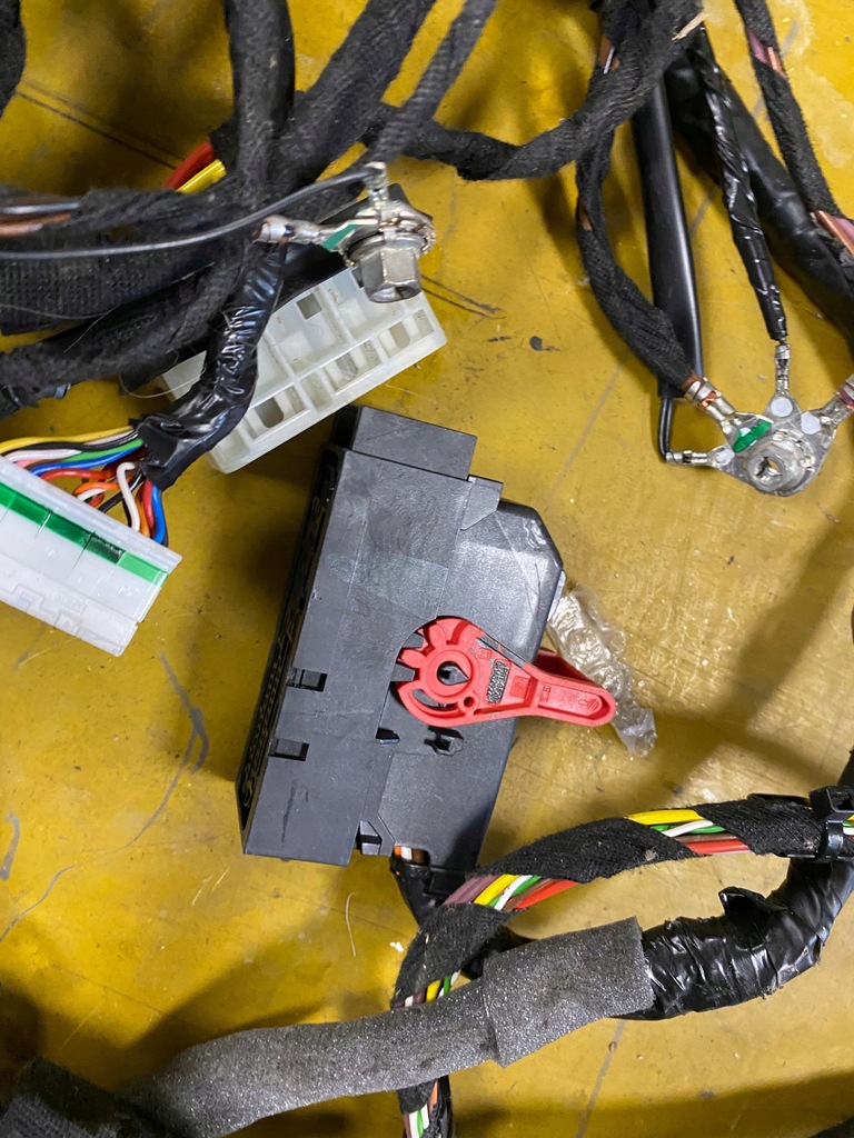 фото №10, Жгут электропроводка предохранители кабины infiniti q30