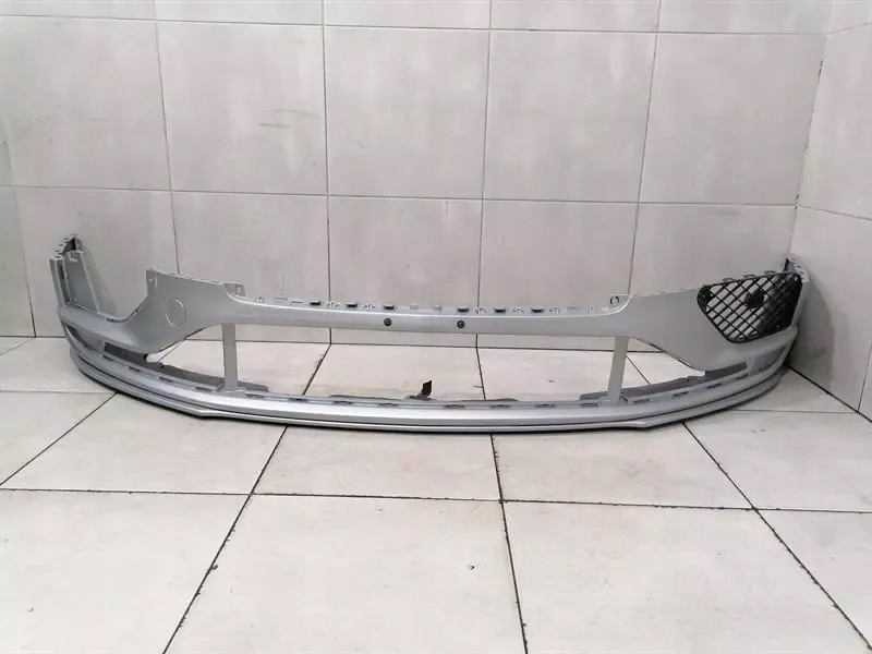 Купити Бампер передній bentley 3w3807221ad