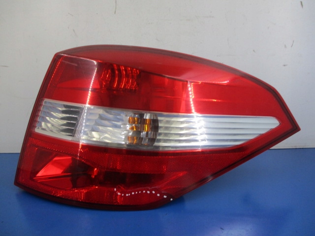 фото №1, Renault laguna iii kombi лампа задняя правая оригинал