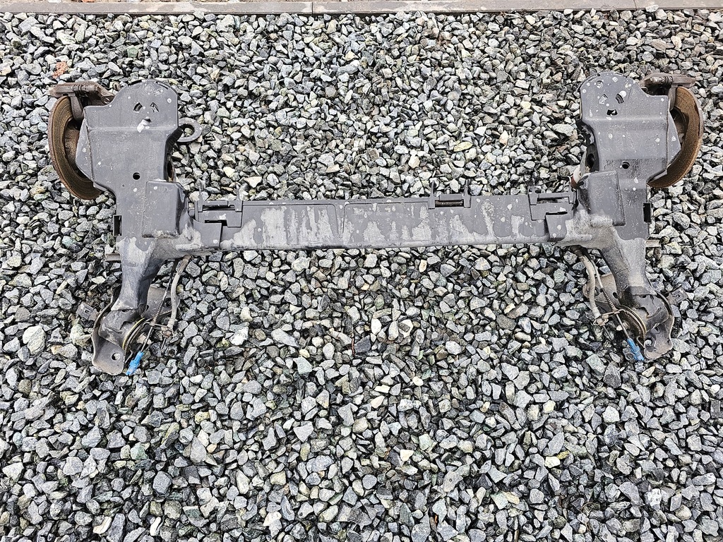 фото №8, Oś задняя балка задняя задняя citroen c3 iii ktvd 16- #5033