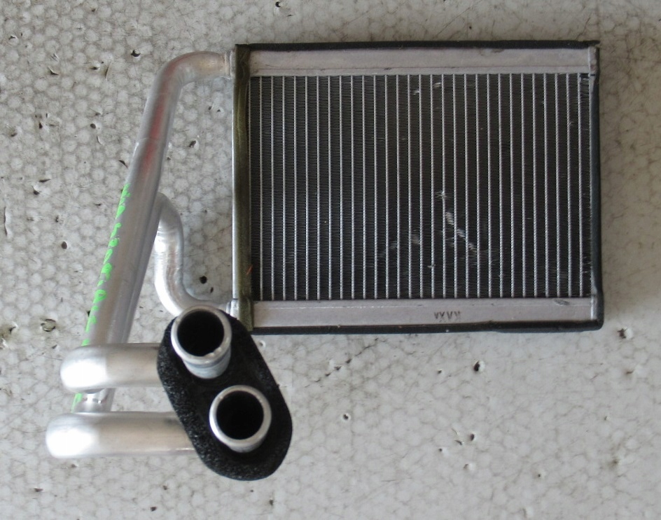 фото №1, Kia sportage iii 2.0 crdi радиатор отопителя