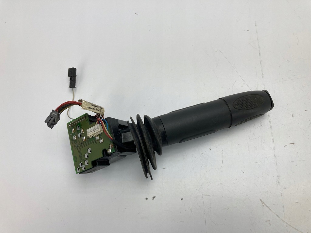 фото №7, Iveco stralis euro 6 выключатель переключатель круиз-контроль тормоза 5801781372