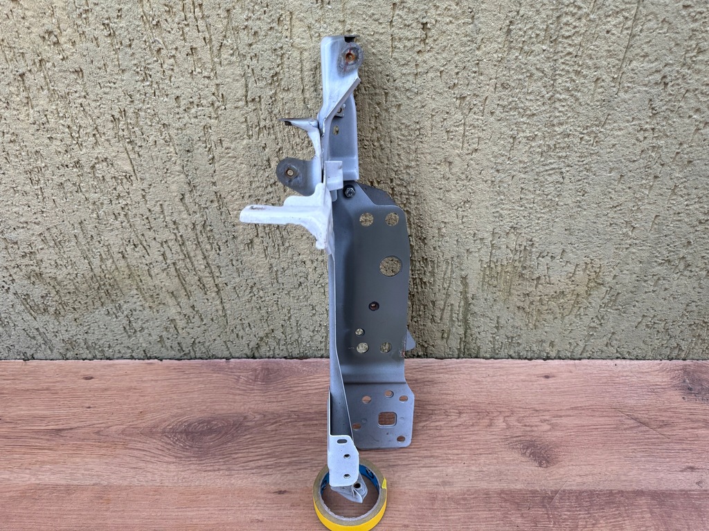 фото №1, Toyota corolla e21 18- усилитель pas передний перед левый pion