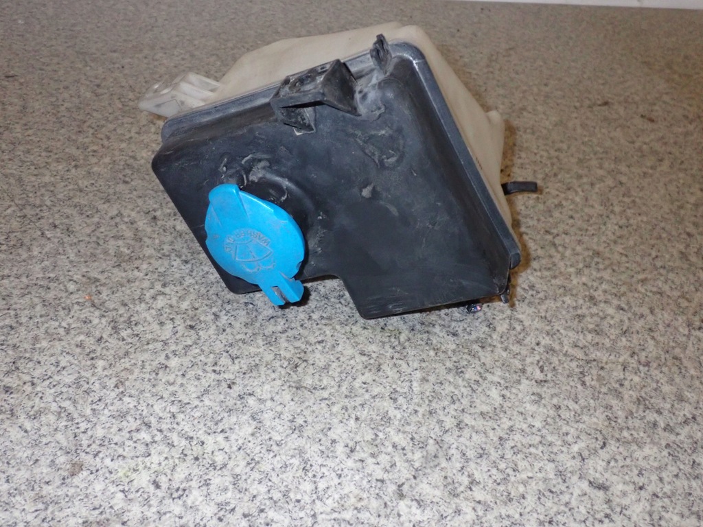 фото №5, Hyundai getz 02-05 бачок распылителя