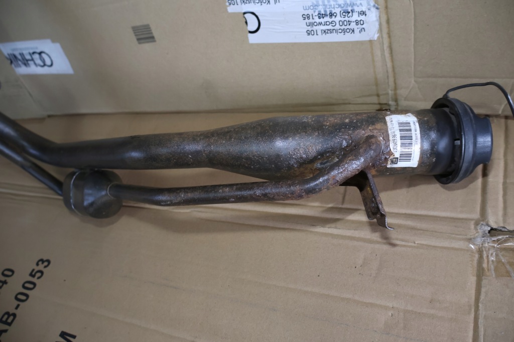 Chevrolet cruze 1.8 b труба заливної заливної пального шланг 08-14 Недорого