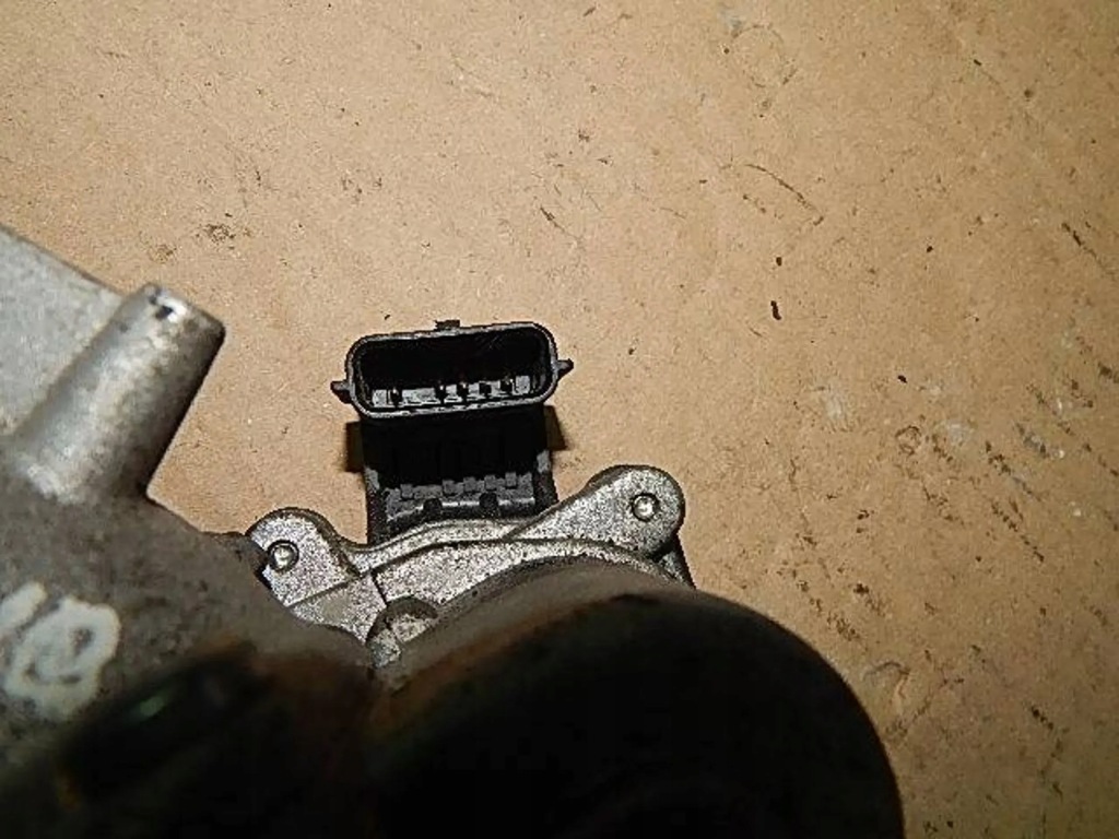 фото №3, Дросельна заслінка nissan qashqai 1.5dci 06-13 8200614985