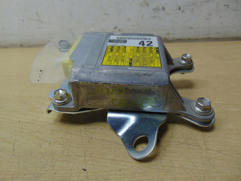 фото №5, Датчик модуль подушка безопасности toyota land cruiser 2015-